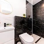 Kiraly Downtown * 부다페스트